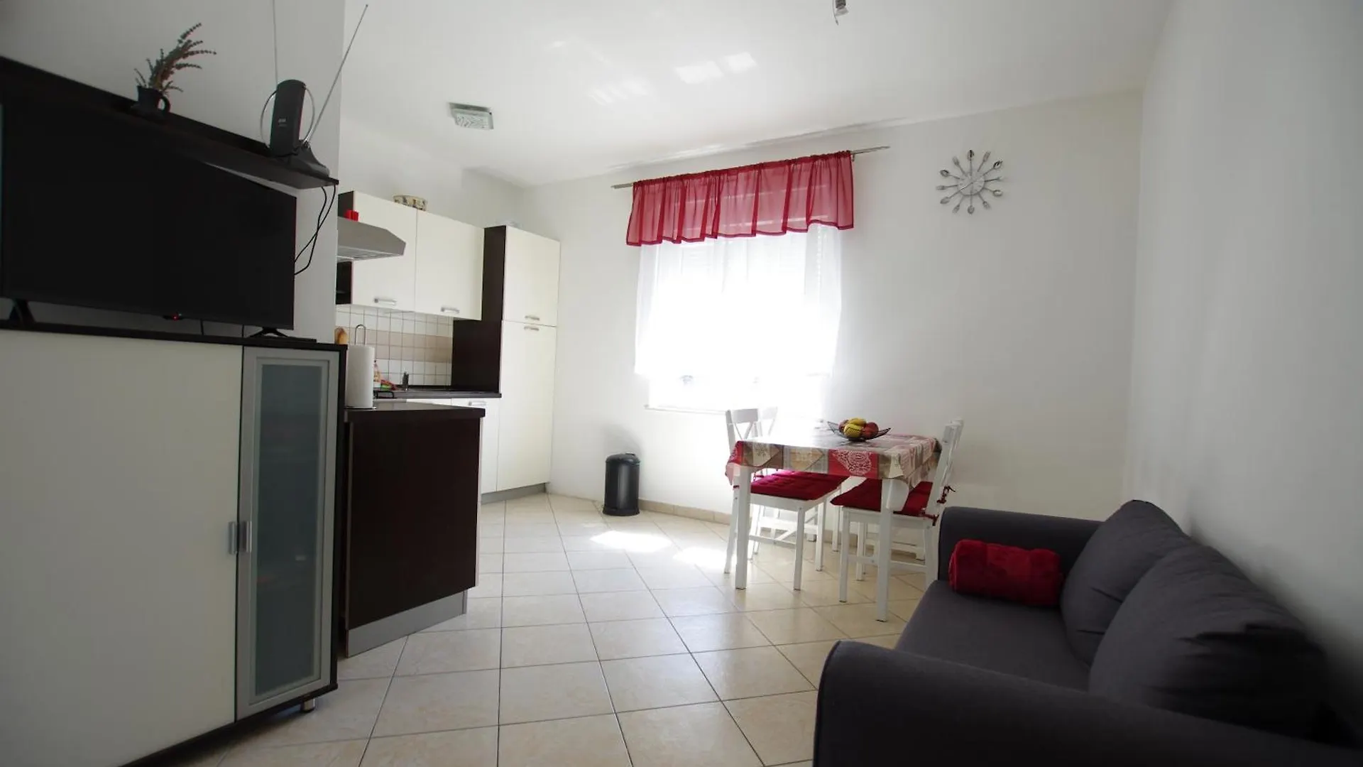 Apartment Apartmani Andre 1 Selce Croatia